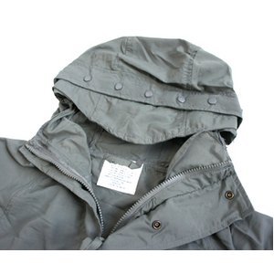 Amazon.co.jp: アメリカ軍 ソフトシェルパーカー 【 Sサイズ 】 超軽量